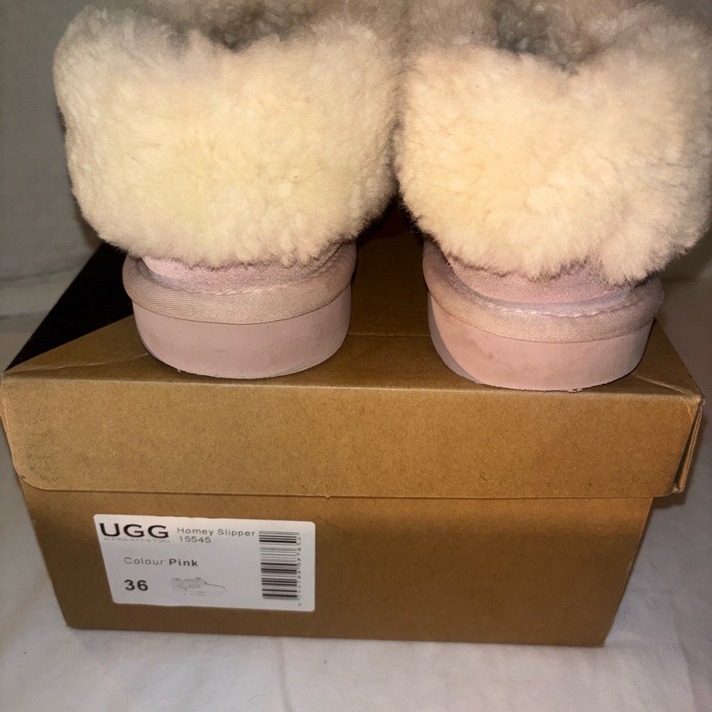 UGG Pink Sheepskin Plush Collar Slip-On Slipper - Picture 7 of 17